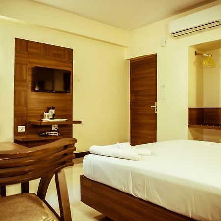 The Pioneer Hotell Visakhapatnam Eksteriør bilde